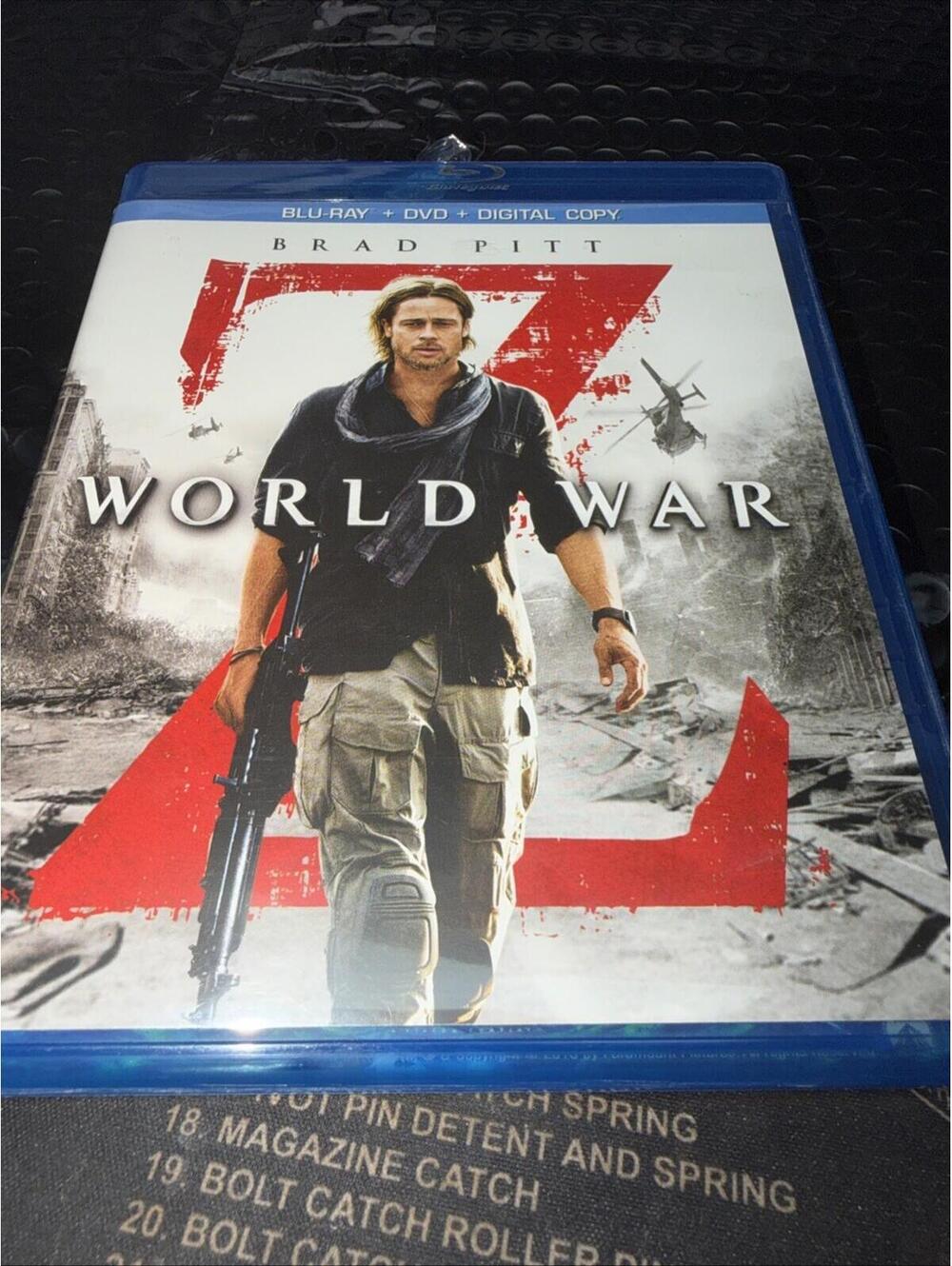 World War Z Blu-Ray + DVD, MULTIPLE Blu-rays!